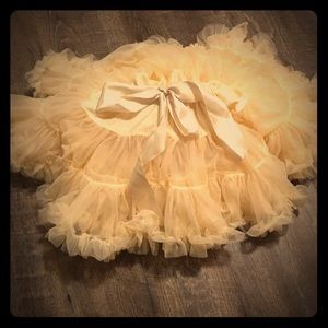 Cream tutu